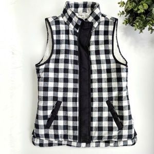 Checkered cozy vest